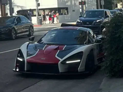 McLaren Senna spotted in Terni