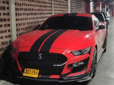 Ford Shelby GT500 spotted in Bogotá