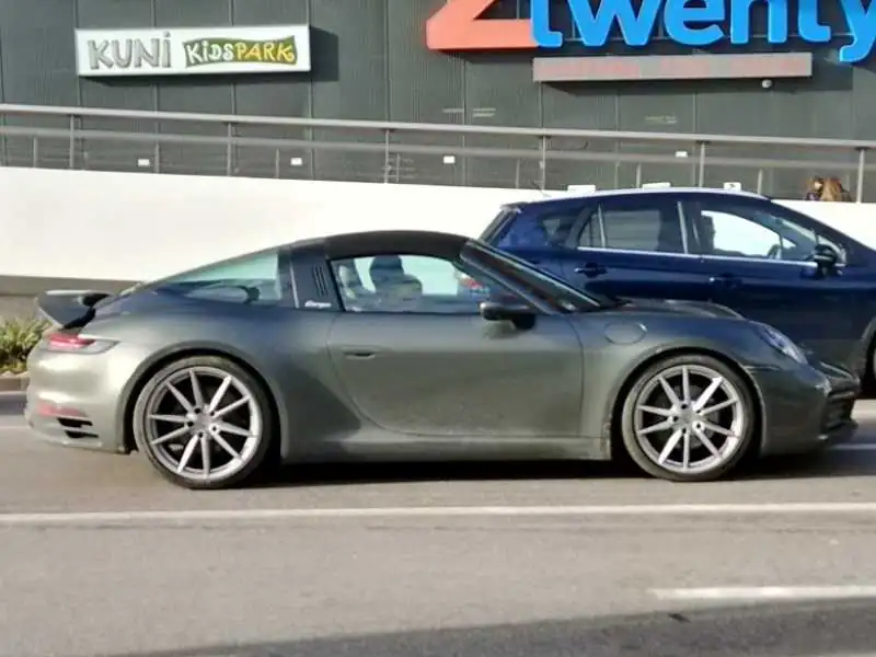 Porsche 911 Turbo (2020) spotted in Bolzano, Italy