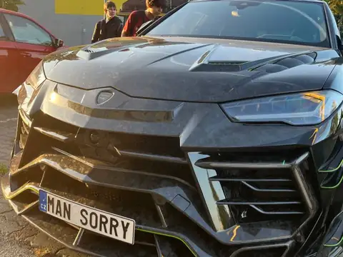 Lamborghini Urus spotted in Prešov