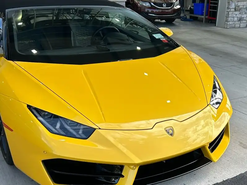 Lamborghini Huracán spotted in Buffalo