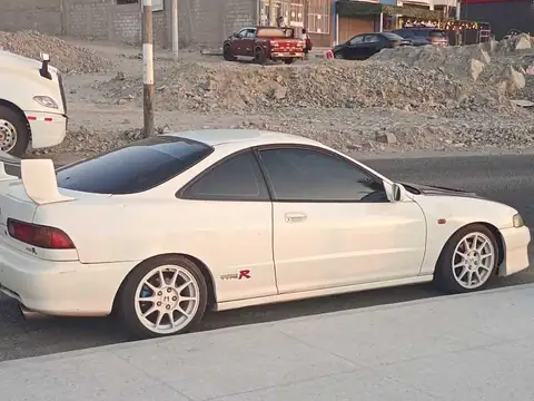 Honda Integra Type R (2001) spotted in Ilo, Peru