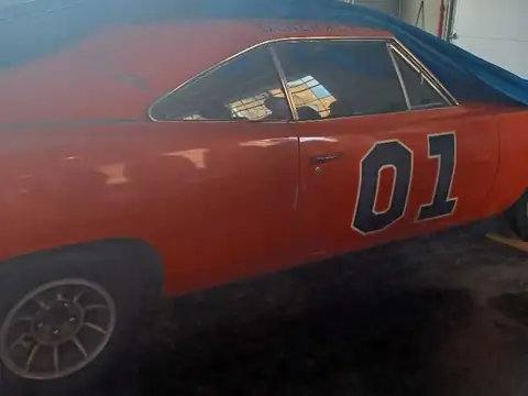 Dodge Charger (1969) spotted in Fort Wayne, United States