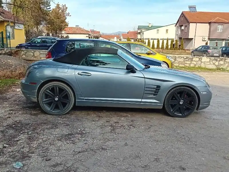 Chrysler Crossfire (2007) spotted in Bitola, North Macedonia