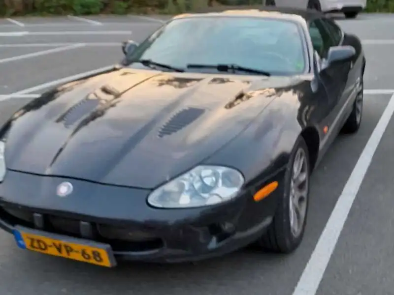 Jaguar XK8 (1996) spotted in Vlissingen, The Netherlands