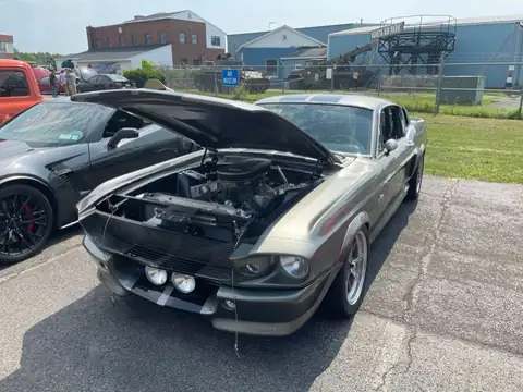 Shelby Mustang GT500 (1967) spotted in Schenectady, United States