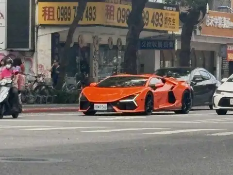 Lamborghini Revuelto (2023) spotted in Taipei, Taiwan