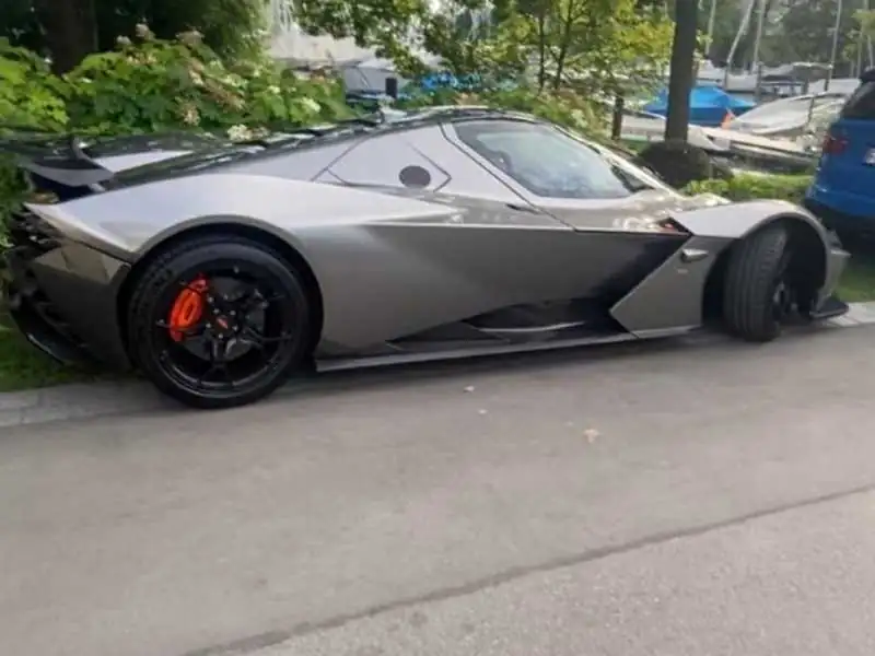 Pagani Huayra spotted in Friedrichshafen