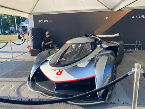 McLaren Solus GT
