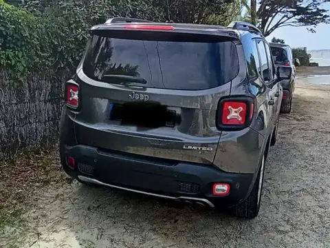 Jeep Renegade Limited (2020) spotted in Saint-Nazaire, France