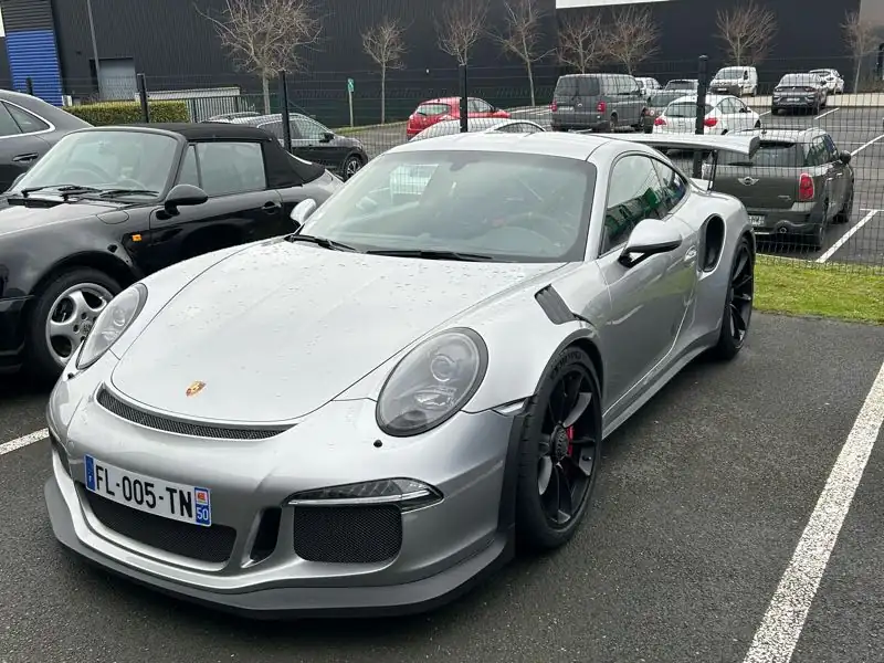 Porsche 911 GT3 RS (2016) spotted in Lisieux, France