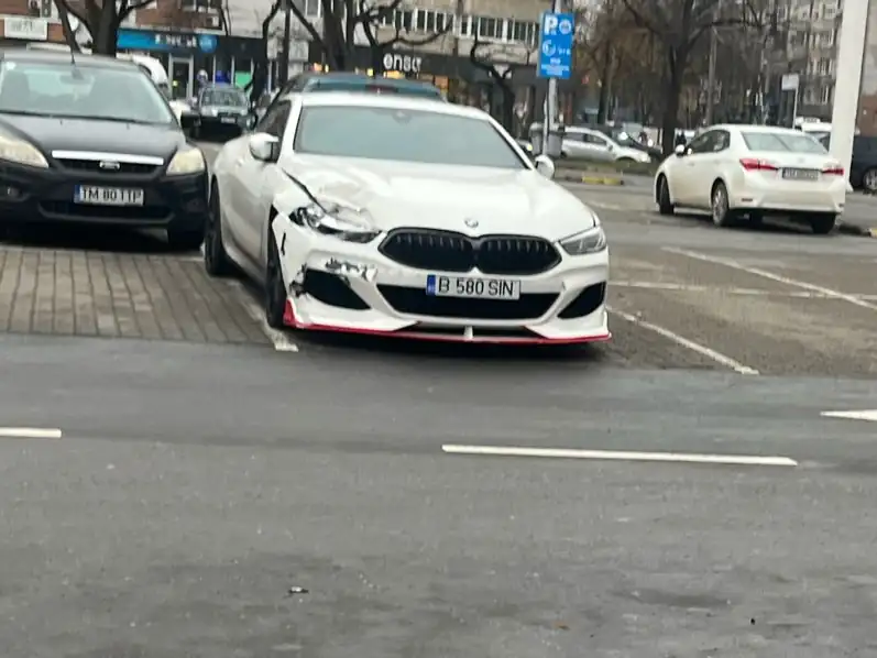 BMW 8 Series (2020) spotted in Timişoara, Romania