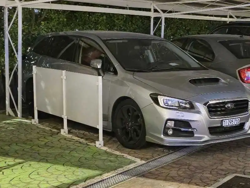 Subaru Levorg (2016) spotted in Venice, Italy
