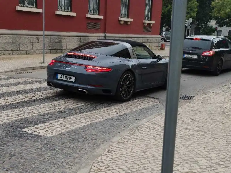 Porsche 911 Targa (2018) spotted in Setúbal, Portugal