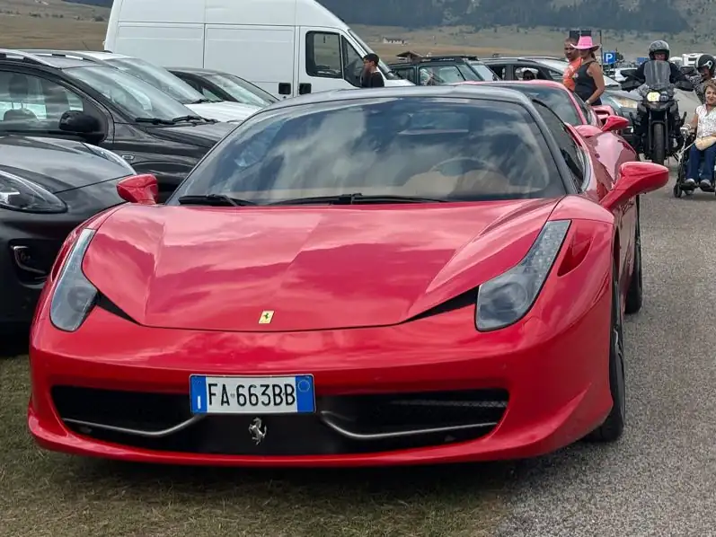 Ferrari 458 (2010) spotted in Teramo, Italy