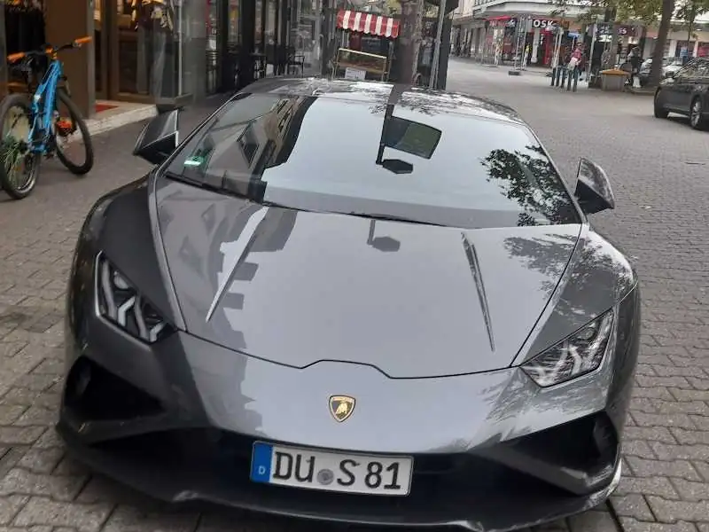 Lamborghini Huracán spotted in Duisburg