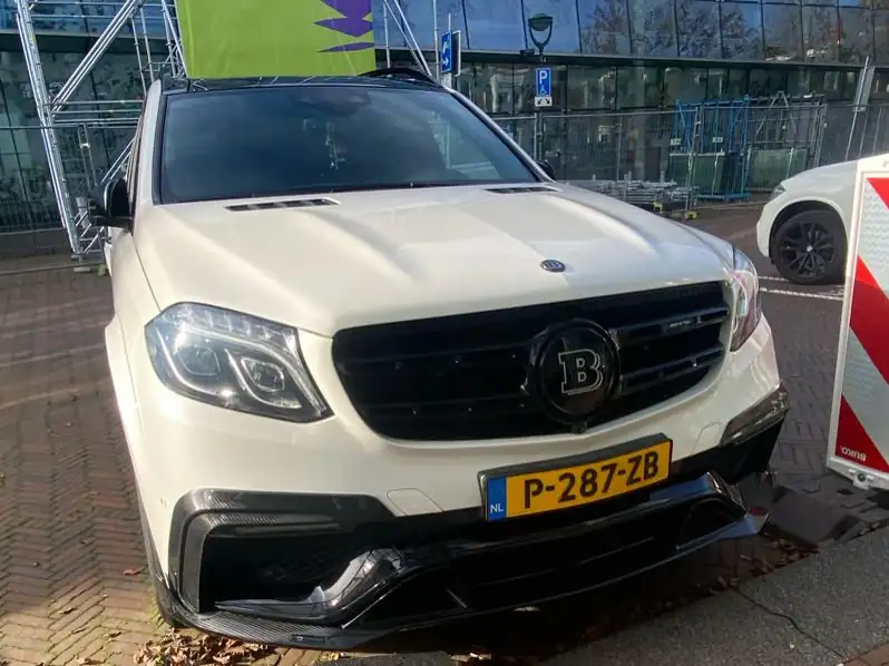 Mercedes-Benz GLS (2022) spotted in Alphen aan den Rijn, The Netherlands