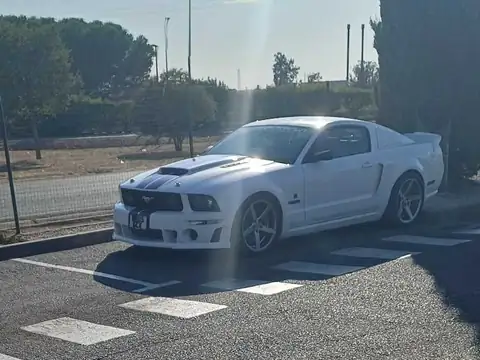 Ford Mustang (2006) spotted in Beja, Portugal