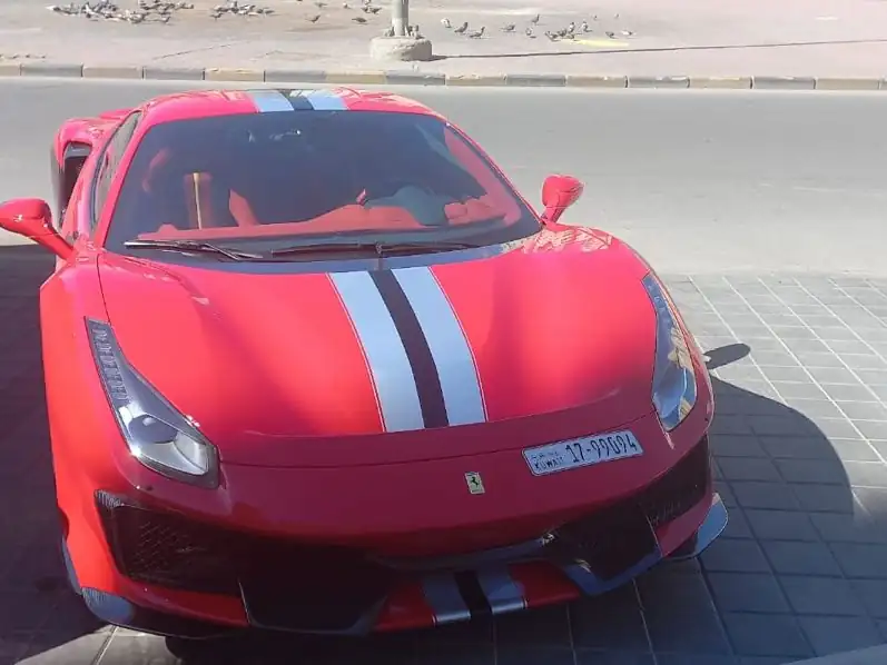 Ferrari 458 Speciale (2015) spotted in Ḩawallī, Kuwait