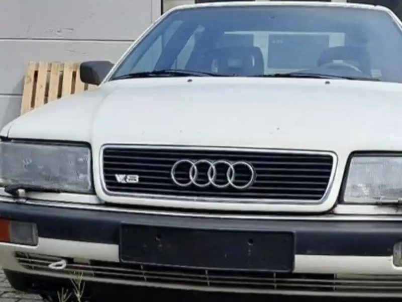 Audi 200 (1991) spotted in Linz, Austria