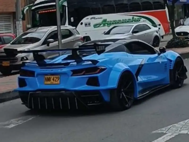 Chevrolet Corvette (2023) spotted in Zipaquirá, Colombia
