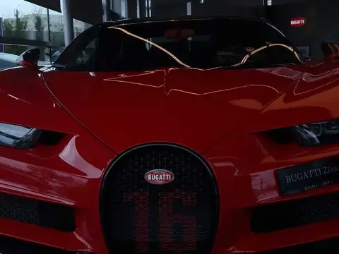 Bugatti Chiron spotted in Zürich