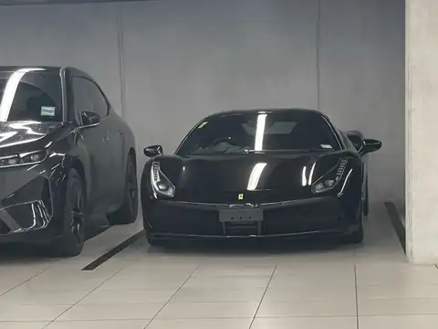 Ferrari 488 GTB (2015) spotted in Santa Teresa, Australia