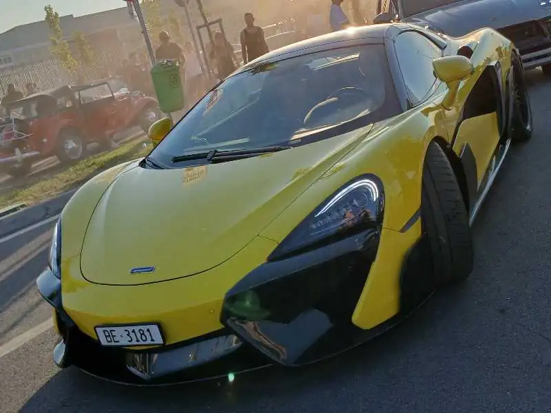 McLaren 650S (2014) spotted in Pristina, Kosovo