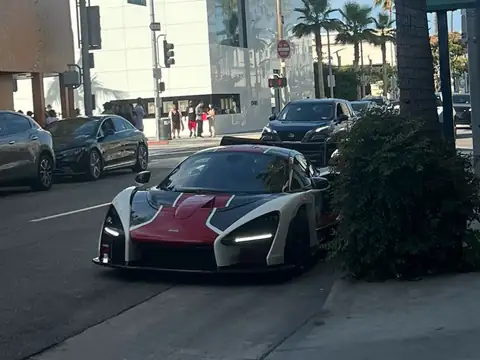 McLaren Senna spotted in Los Angeles
