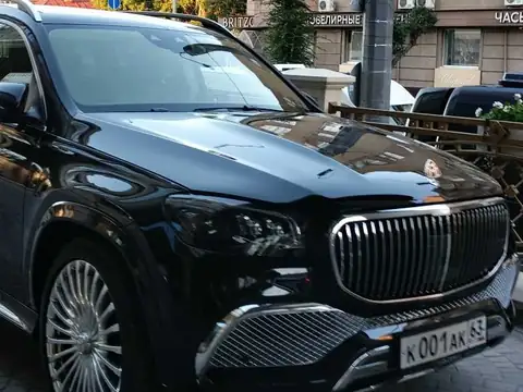 Mercedes-Benz Maybach GLS (2021) spotted in Samara, Russia