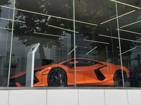 Lamborghini Aventador (2021) spotted in Seoul, South Korea