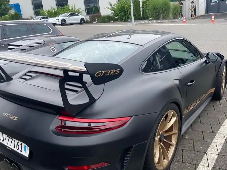 Porsche 911 GT3 RS (2018) spotted in Luzern, Switzerland