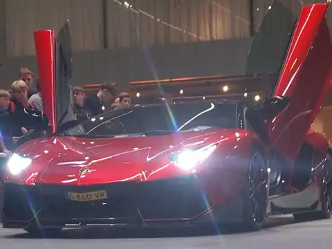 Lamborghini Aventador spotted in Buenos Aires