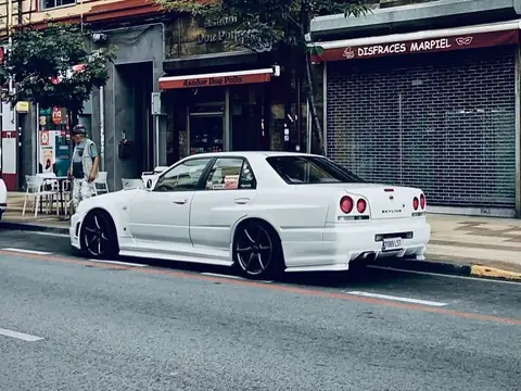 Nissan Skyline GT-R spotted in Gasteiz / Vitoria