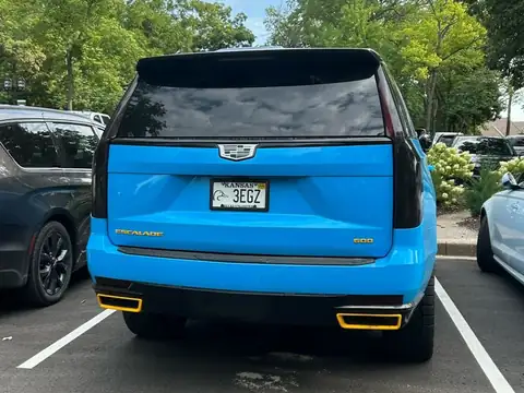 Cadillac Escalade (2023) spotted in Overland Park, United States
