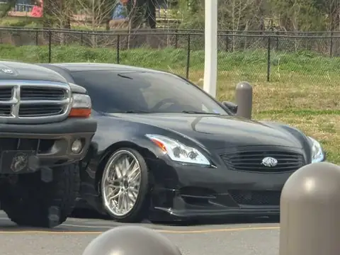 Infiniti G37 (2008) spotted in Richmond, United States
