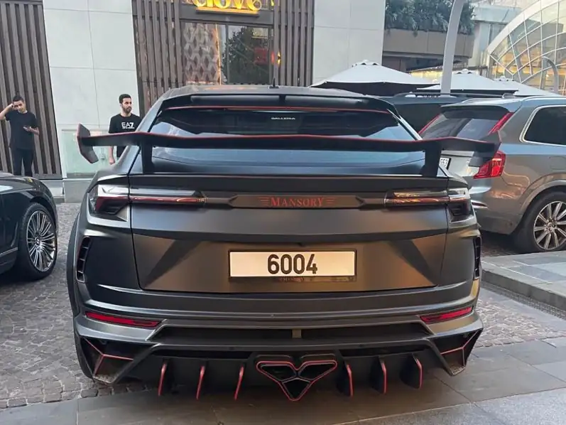 Mansory Cullinan (2020) spotted in Istanbul, Turkey