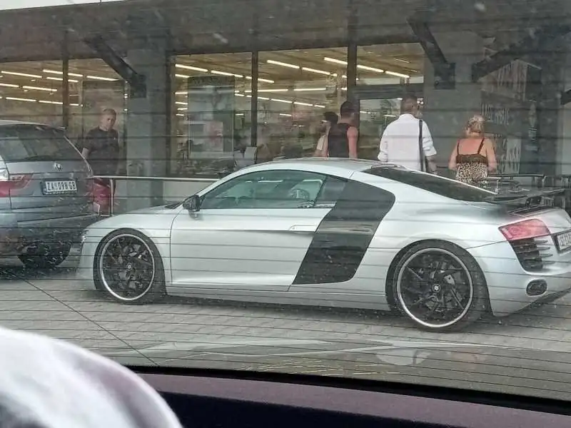 Audi R8 spotted in Kateríni