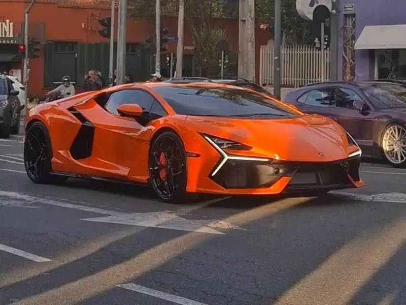 Lamborghini Sian (2021) spotted in Curitiba, Brazil