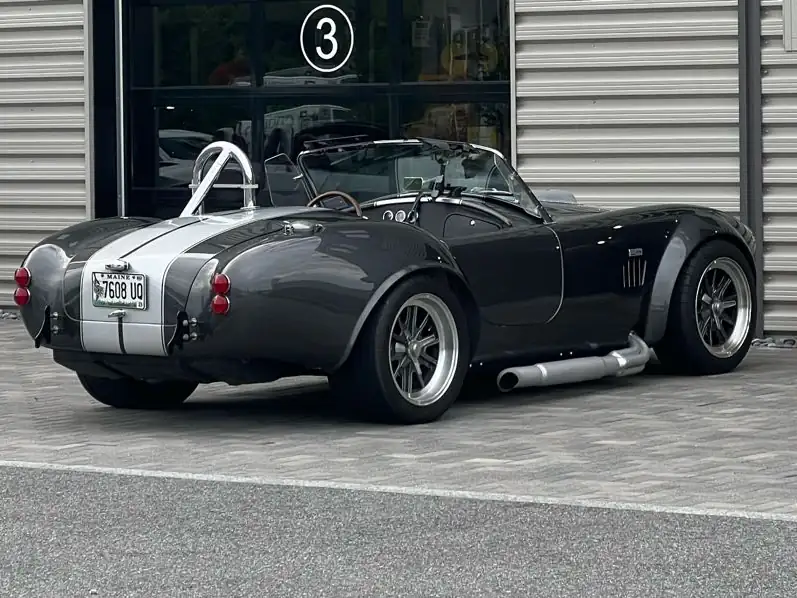 AC Cobra spotted in Portland