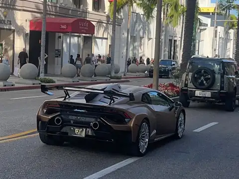 Lamborghini Huracán Performante spotted in Los Angeles