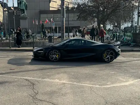 McLaren 720S spotted in Albertirsa