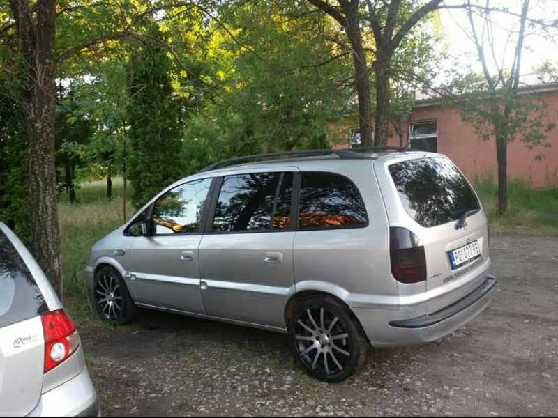 Opel Zafira spotted in Smederevo