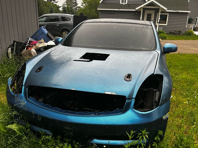 Infiniti G35 spotted in Pine River