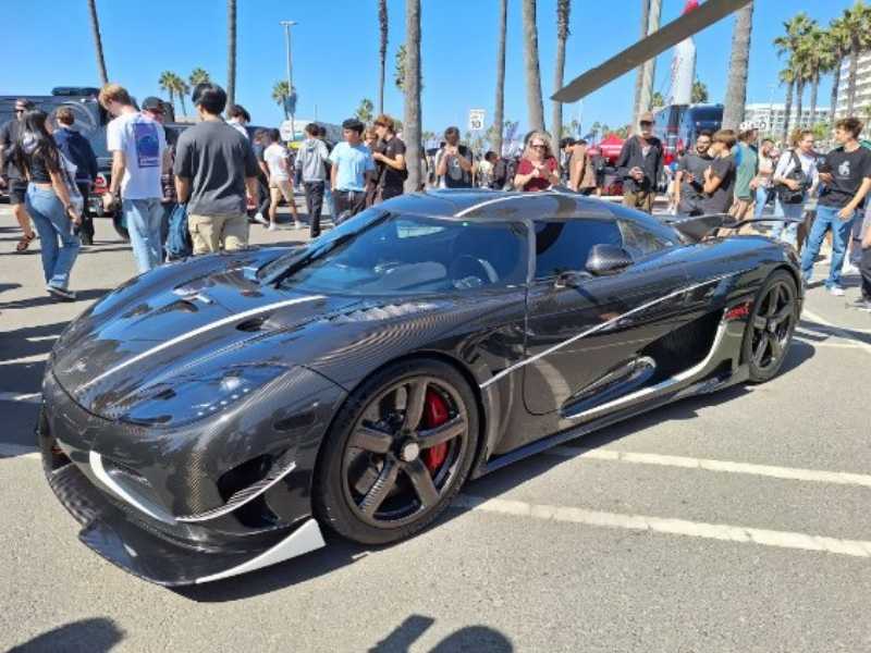 Koenigsegg Agera RS spotted in Huntington Beach