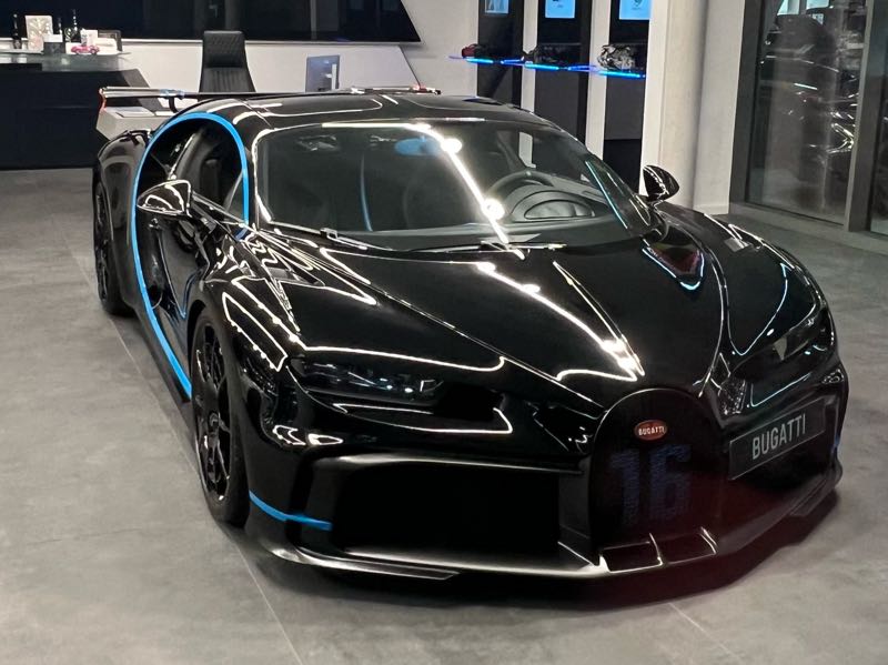 Bugatti Divo (2020) spotted in Munich, Germany