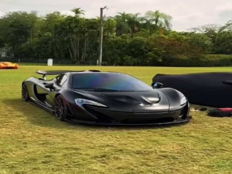 McLaren P1 spotted in Terrassa