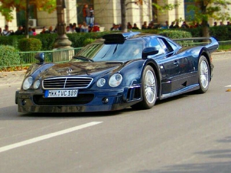 Mercedes-Benz CLK GTR spotted in Alma