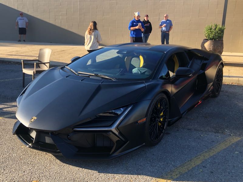 Lamborghini Sian spotted in Cottonport