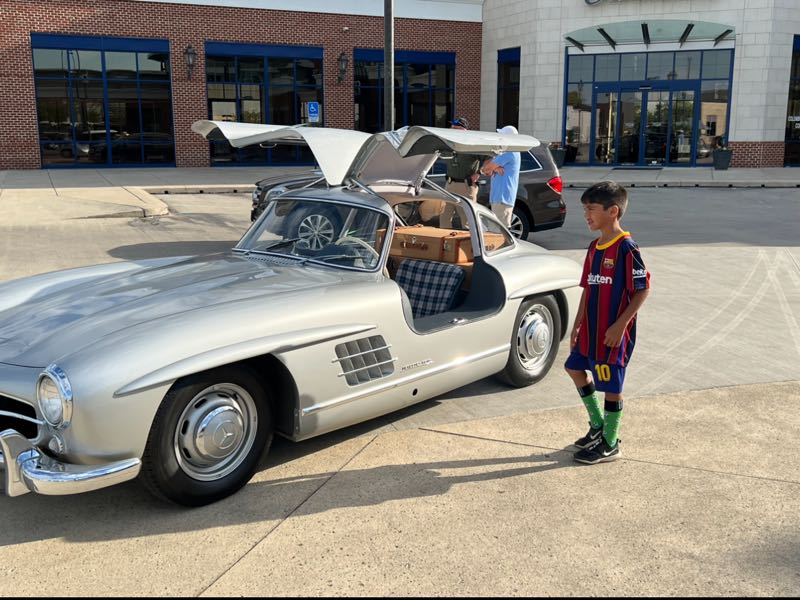 Mercedes-Benz 300SL spotted in Columbus
